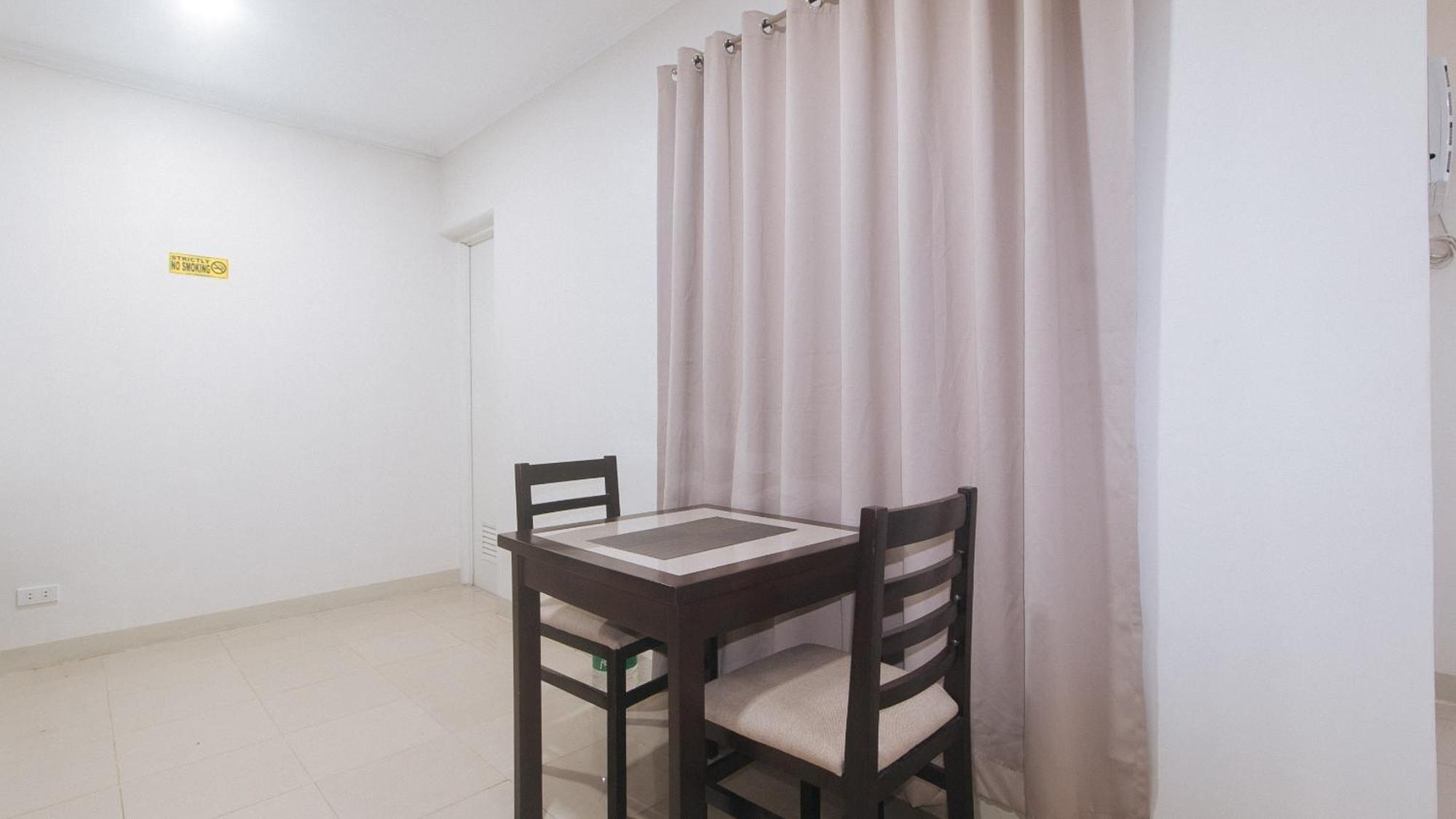 Urbanview At Evangelista Street Makati Makati City Exteriér fotografie